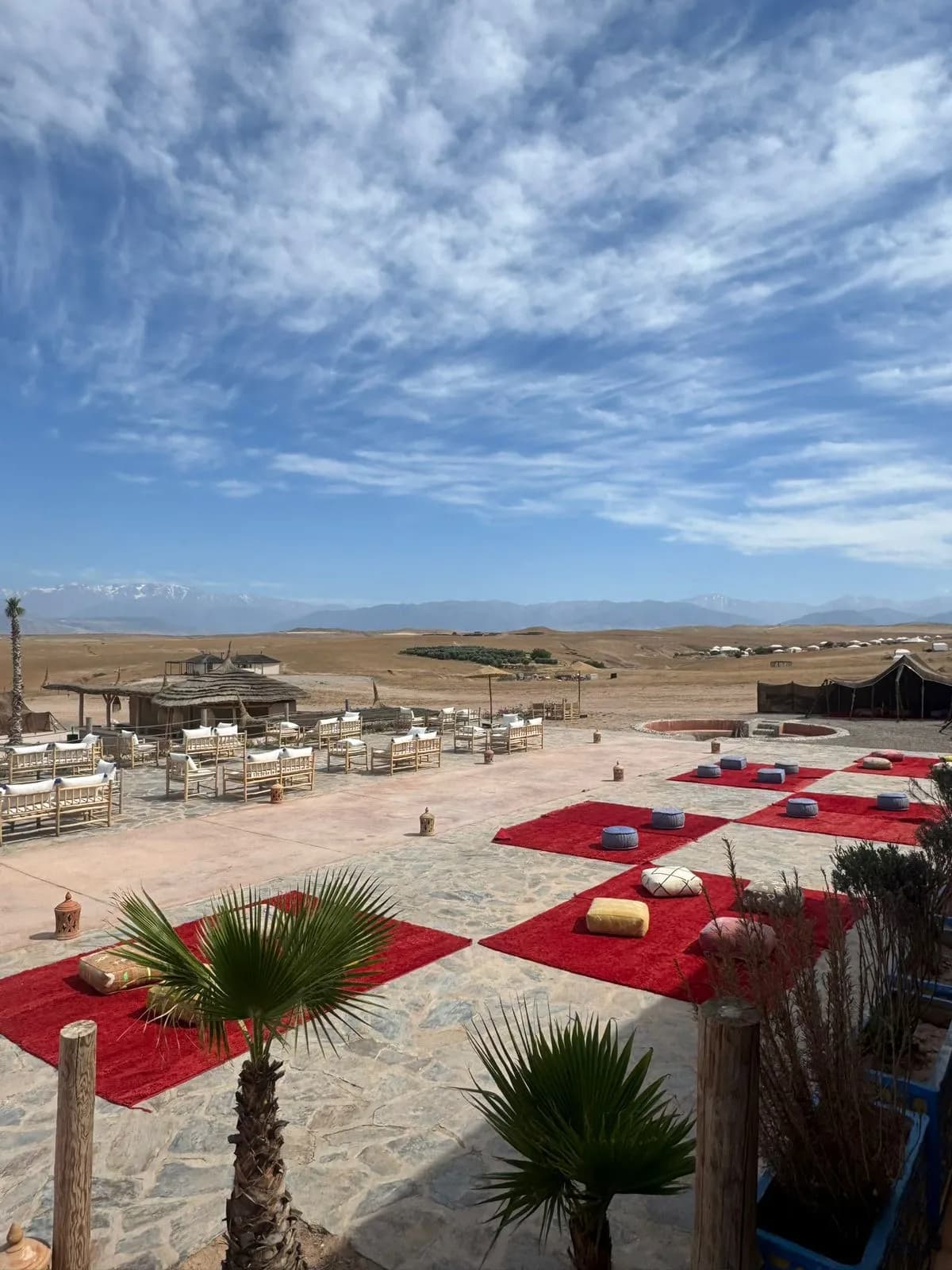 Pourquoi le désert d'Agafay est l'échappée reine depuis Marrakech — Camp Agafay